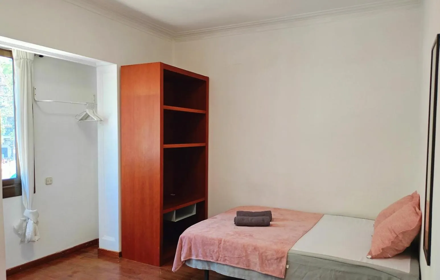 Diagonal R1 Bed & Breakfast Barcelona Spain