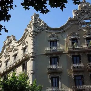  Bed & Breakfast Spot Smart Nomad
